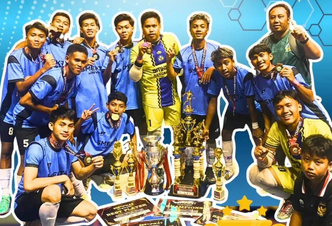 Smekta FC Putra yang berhasil meraih Juara 1 Futsal Putra antar pelajar tingkat SMA/SMK/MA se-Kabupaten Bangkalan
